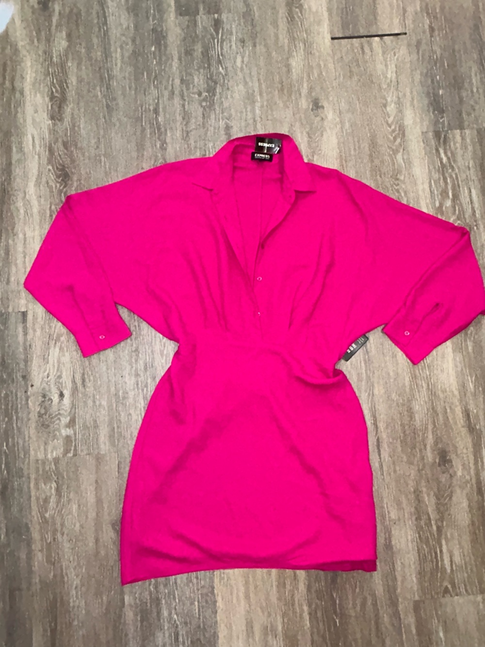 Express NWT fuchsia Pink long sleeve button up Shirt Dress size S
